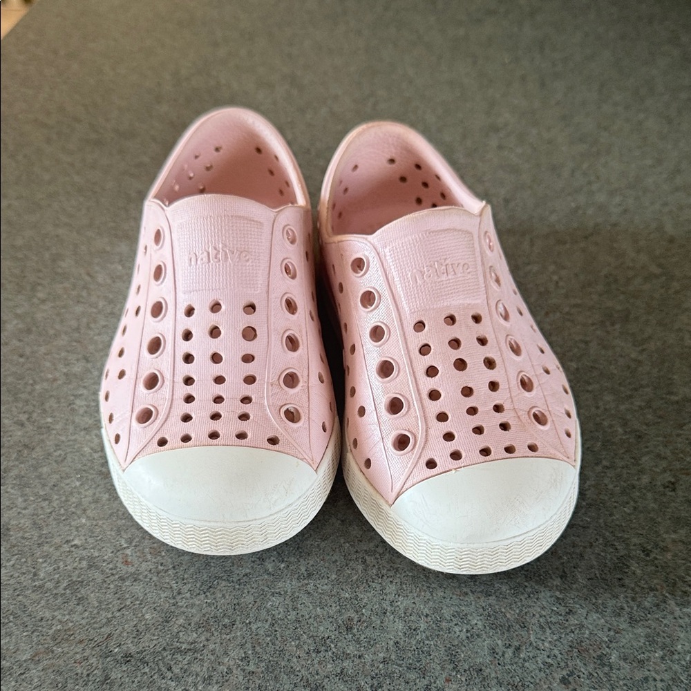 Native Girl Slip-On Water Shoes in Pale Pink with White Toe